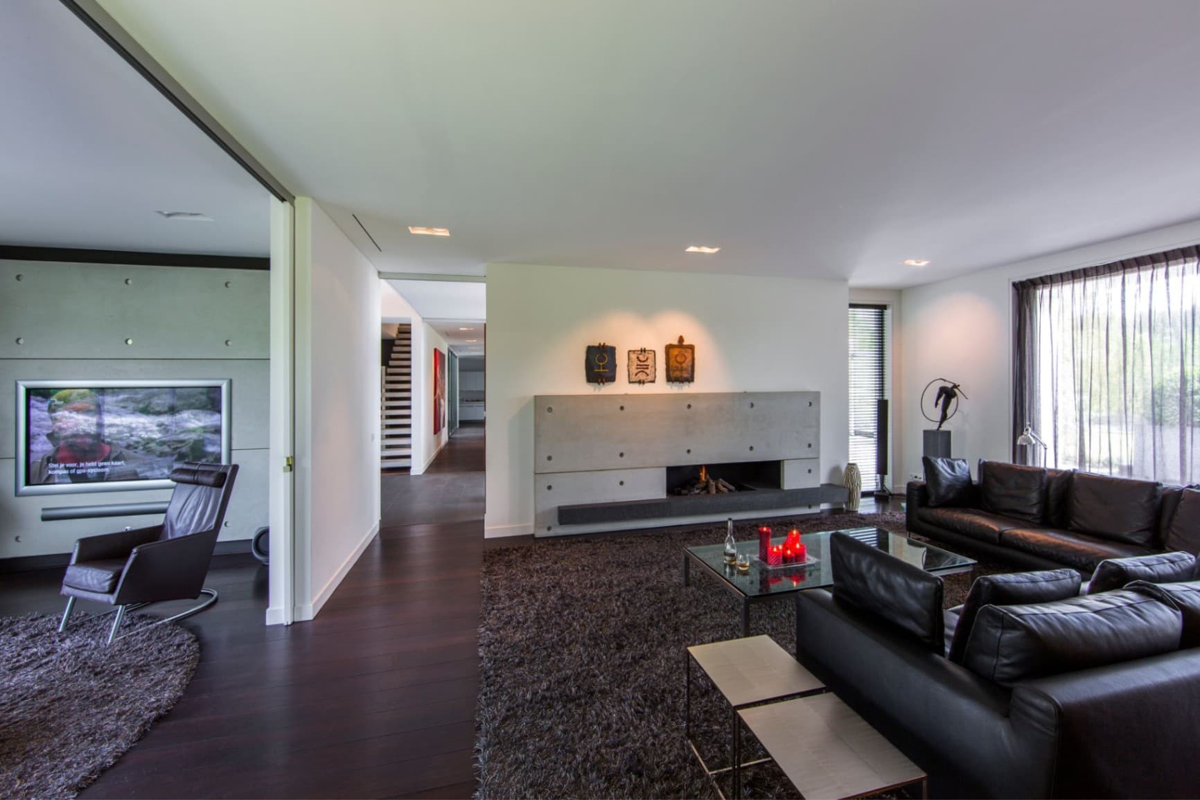 Deze villa, ooit het decor van een videoclip met 40 miljoen weergaven, staat nog altijd voor € 2,5 miljoen te koop image