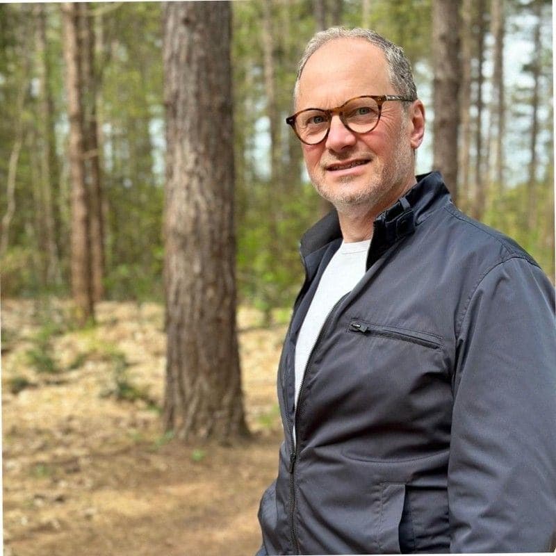 Perry Van Bedaf Perry Van Bedaf