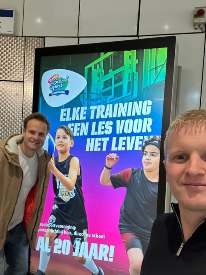 ๐๐ ๐ค๐ง๐๐ฅ๐ฅ๐๐ง ๐ฏ๐๐ง ๐๐ ๐๐ข๐ฌ๐ฉ๐ฅ๐๐ฒ๐ฌ! image